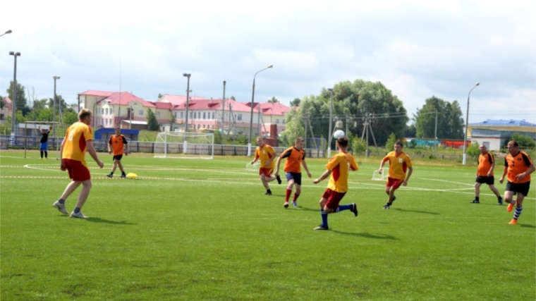 Зональные соревнования по мини- футболу среди команд администраций южных районов республики
