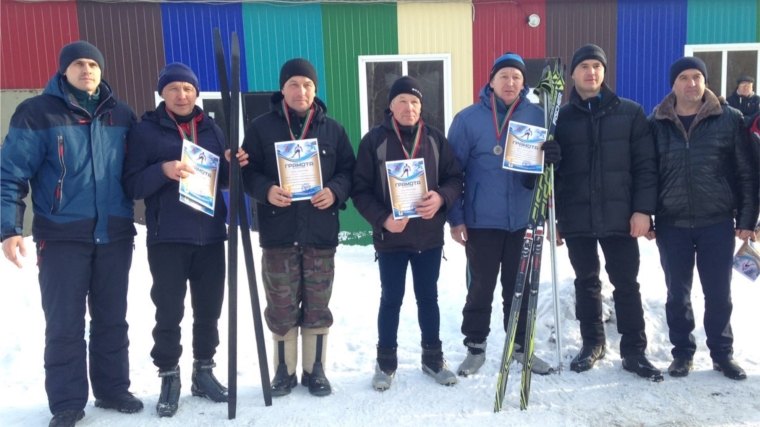 Успешное выступление яльчикских спортсменов на лыжне Татарии