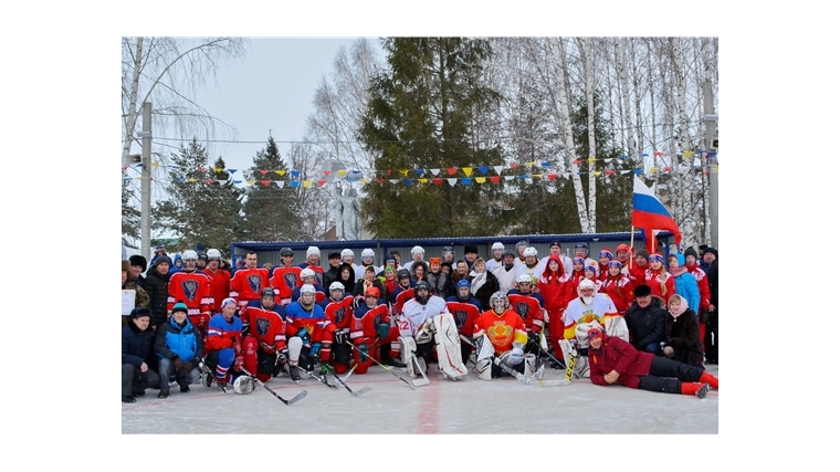 В хоккей играют настоящие мужчины: на обновленной ледовой площадке села Лащ-Таяба встретились хоккейные команды Правительства Чувашской Республики и «Таяба» Яльчикского района