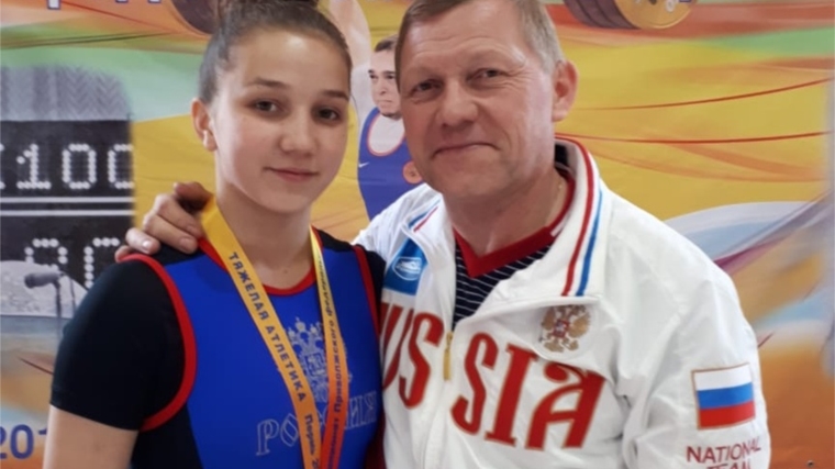 Полина Андреева - бронзовый призер чемпионата Поволжья по тяжелой атлетике
