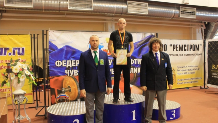 Николай Траншкин - победитель первенства Чувашии по пауэрлифтингу