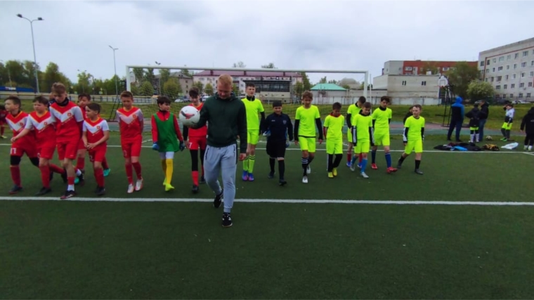 Команда юных футболистов Яльчикского района в средней возрастной группе вышла в финальный этап "Кожаного мяча"