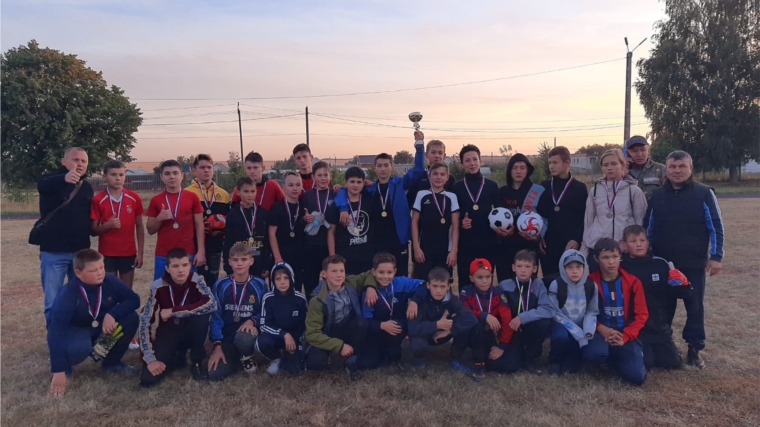 В День села Яльчики состоялся турнир по мини-футболу среди ребят 2007 года рождения и моложе