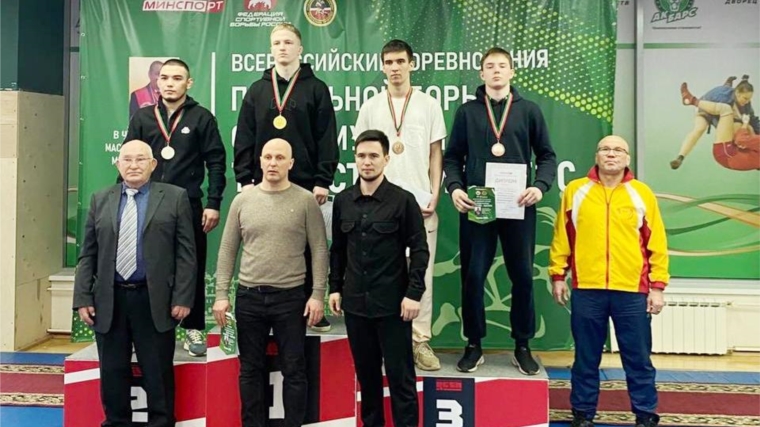 Роман Иванов - бронзовый призер всероссийских соревнований по вольной борьбе в Казани