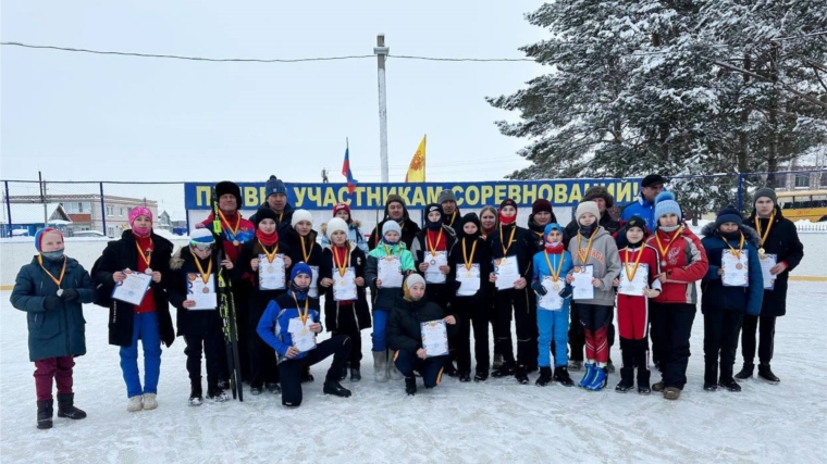 В селе Лащ-Таяба прошли спортивные соревнования памяти братьев Владимира и Петра Сметаниных